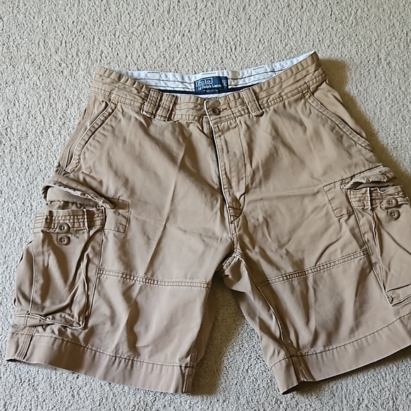 Ralph Lauren Cargo shorts size 35 Khaki - Picture 3 of 3